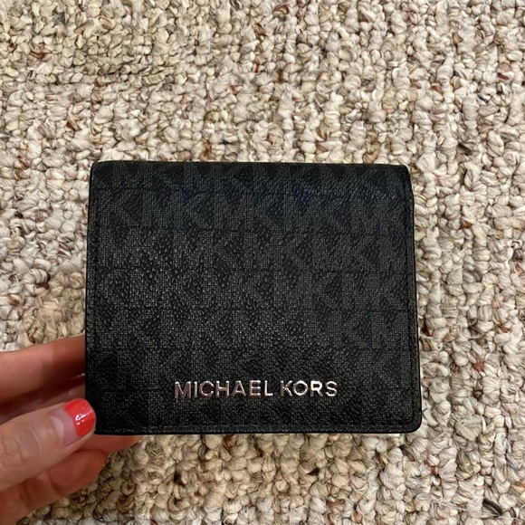 Michael Kors Jet Set Logo Saffiano Leather Carryall Card Case Wallet 35S9STVD2B - Picture 1 of 11